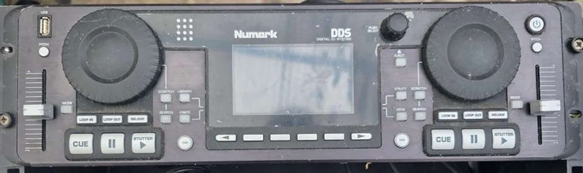 Numark DDS80 CD and Hard drive DJ Decks and Mixer - Image 1