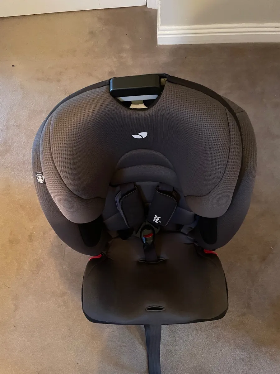 Joie Bold Isofix car seat - Image 2