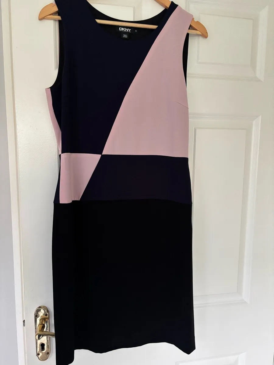 DKNY dress UK12 for special occasion - Image 1
