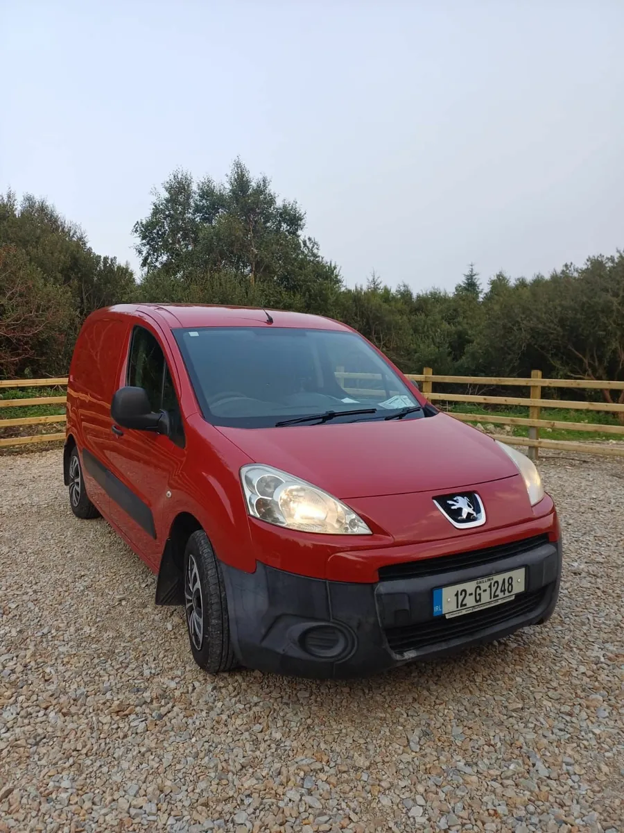 Peugeot Partner 2012 - Image 2