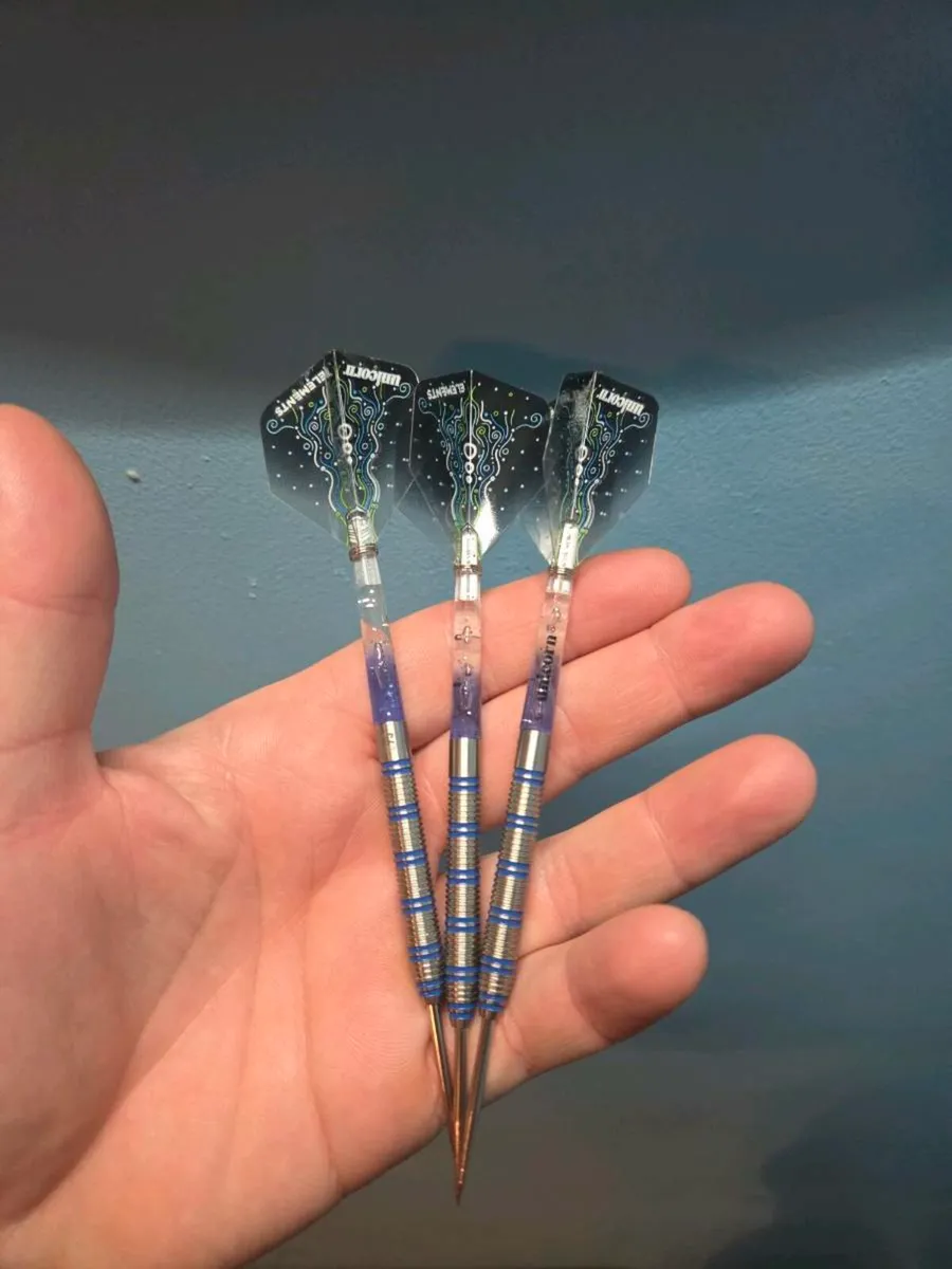Unicorn t95 darts - Image 2