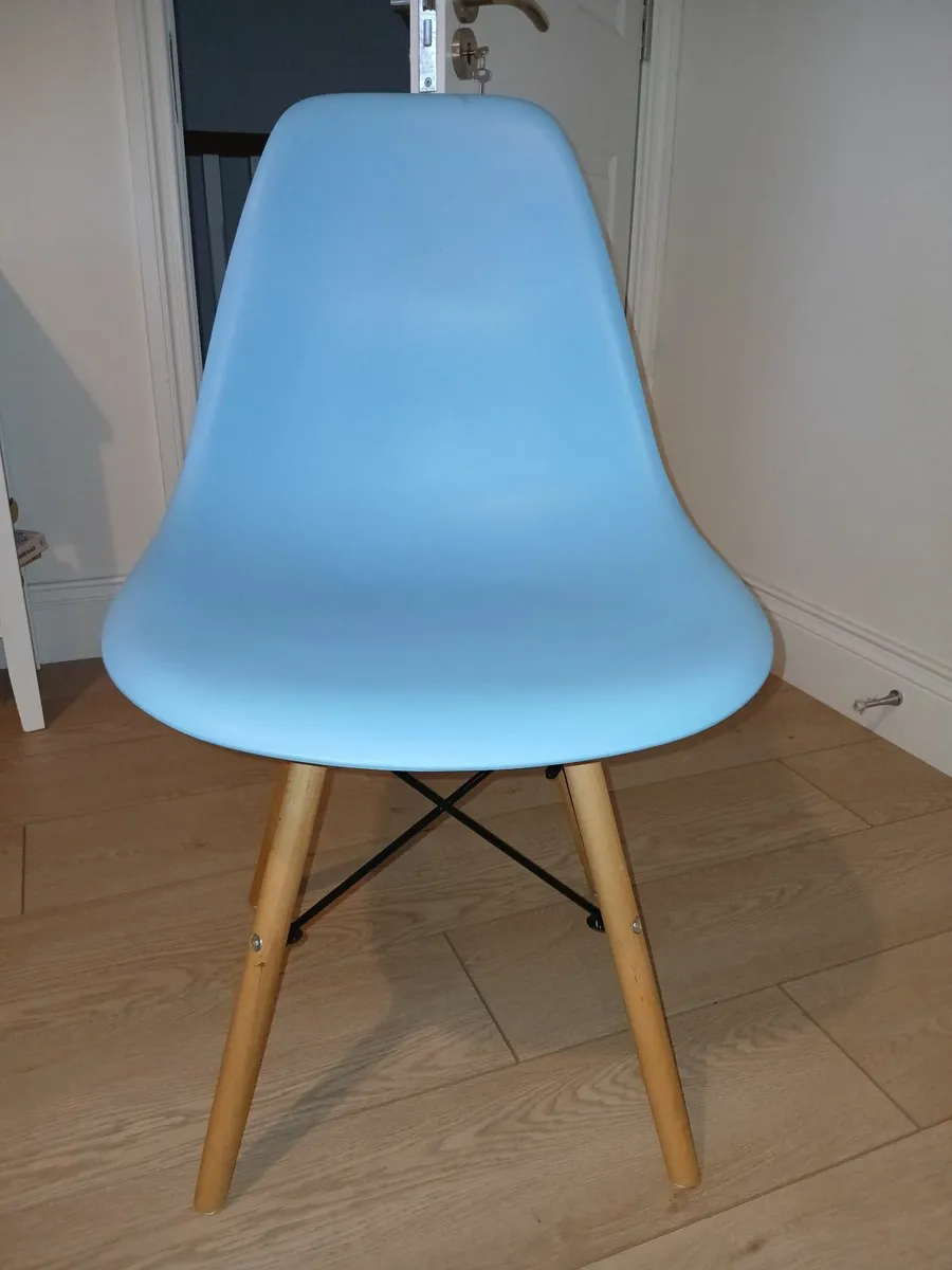 Blue chair for kids bedroom desk or dining - Image 4