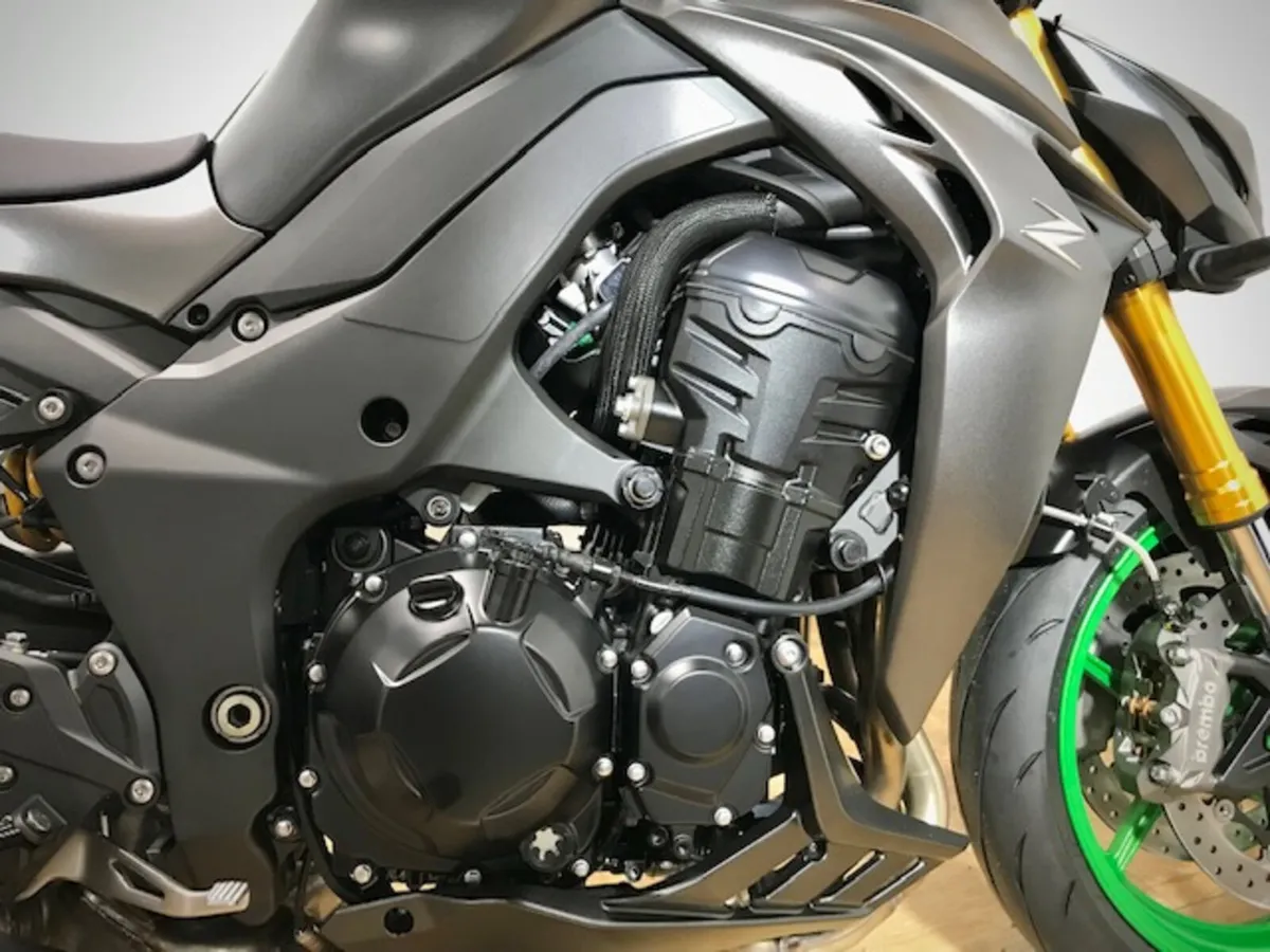 Kawasaki Z1100 SE - Image 4