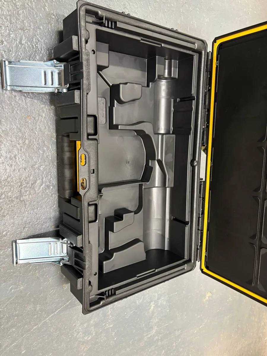 Dewalt tough system storage cases - Image 2