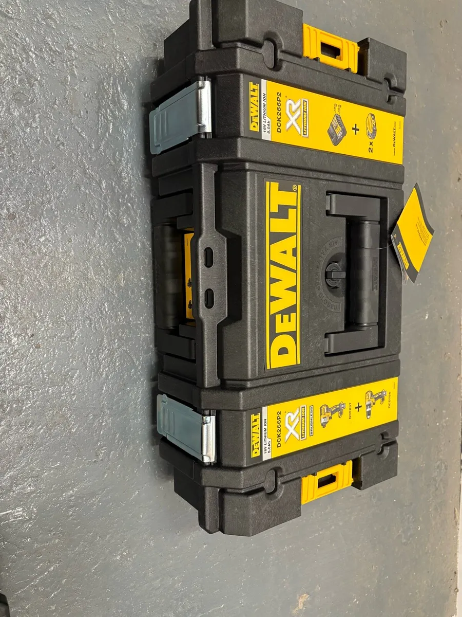 Dewalt tough system storage cases - Image 1