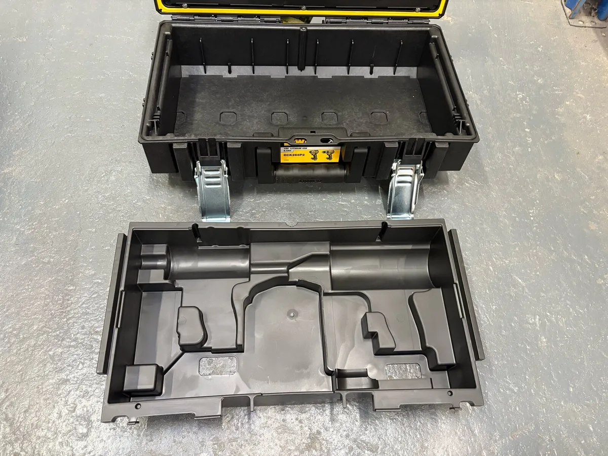 Dewalt tough system storage cases - Image 4