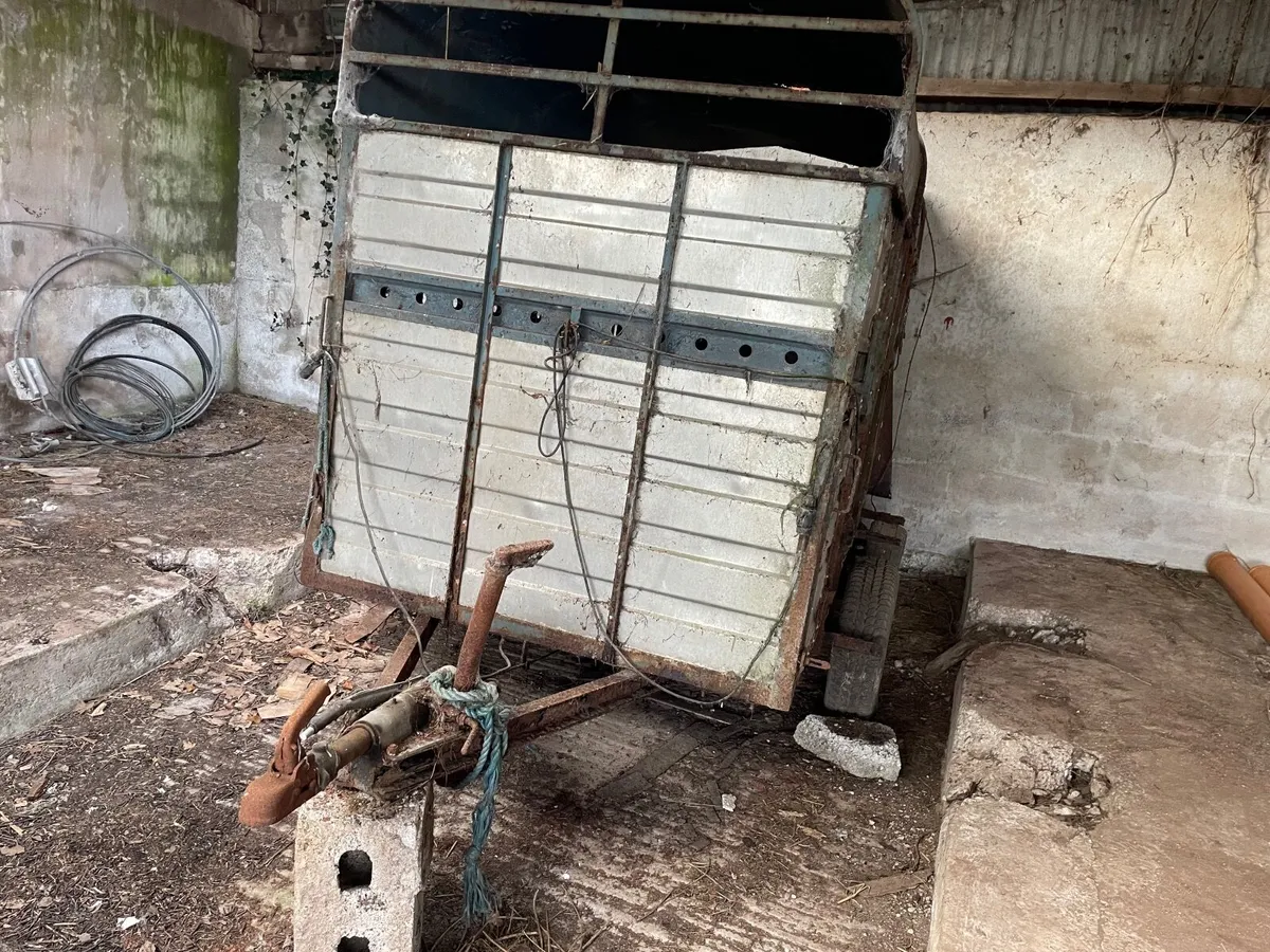 Animal trailer - Image 1