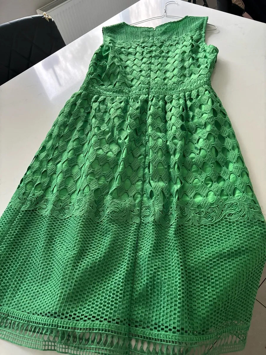 Green dress UK14 for special occasion - Image 2