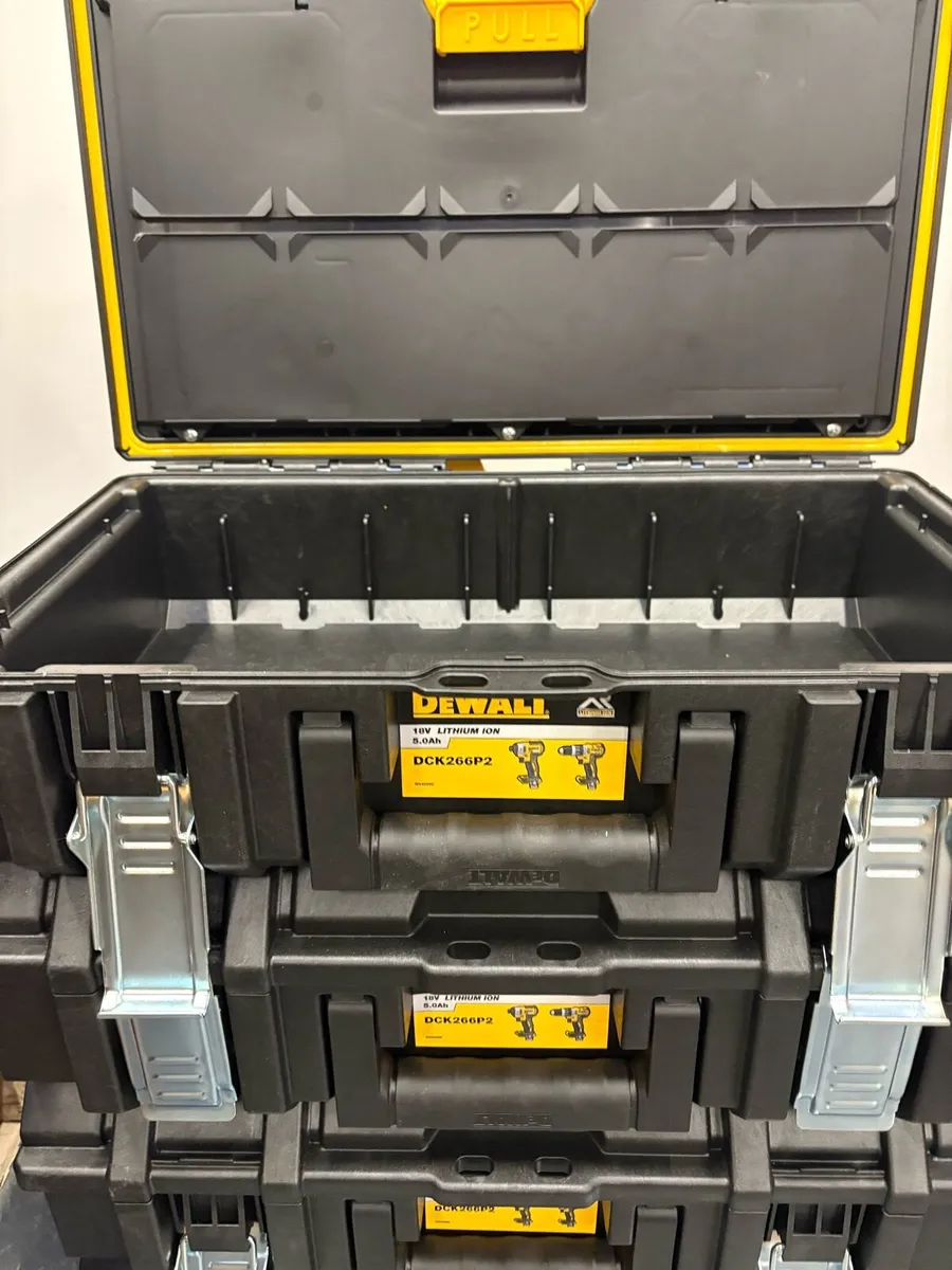 Dewalt tough system storage cases x4 - Image 3