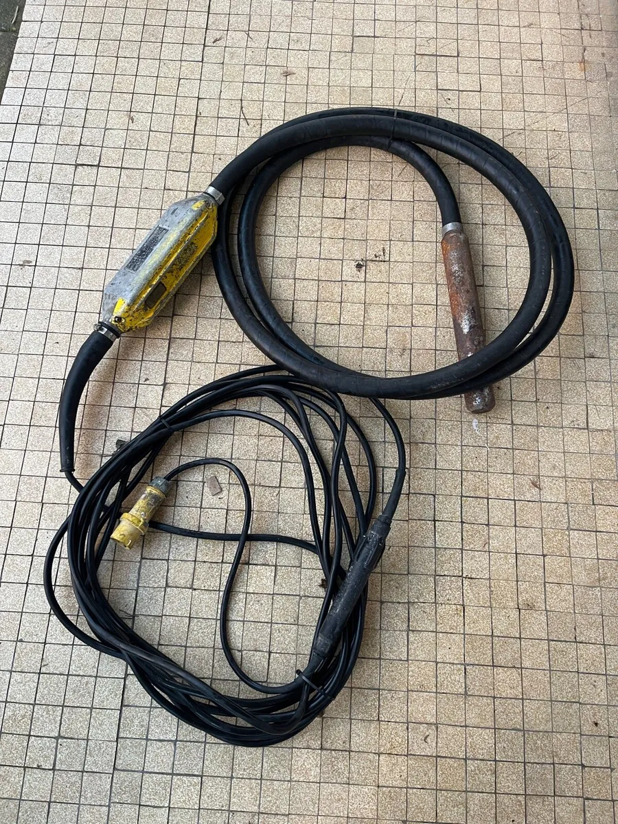 WACKER NEUSON 110V CONCRETE POKER - Image 1