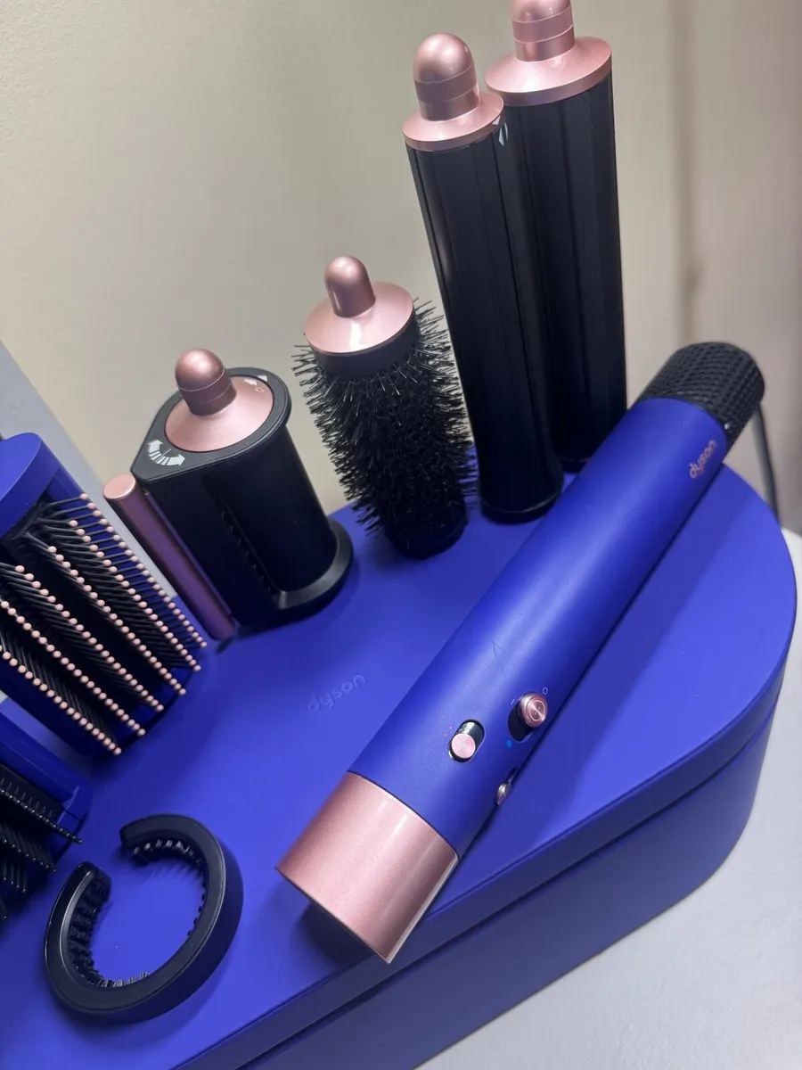 Dyson airwrap - Image 2