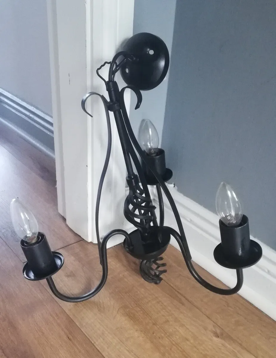 Chandelier type of hanging Light 3 bulb holders - Image 1