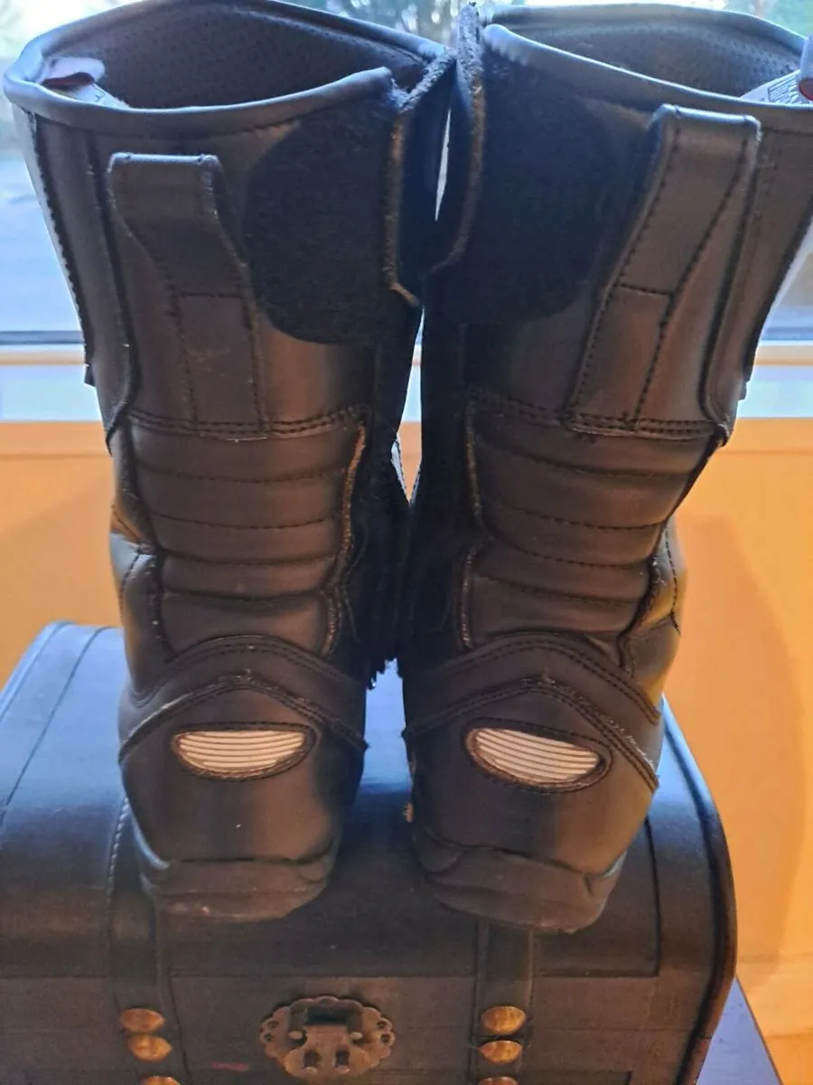 Motorcycle boots - Image 2