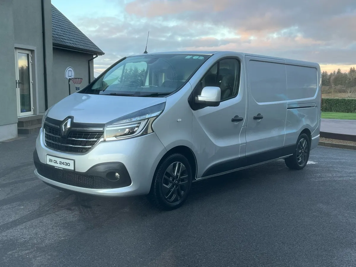 Renault Traffic - Image 1