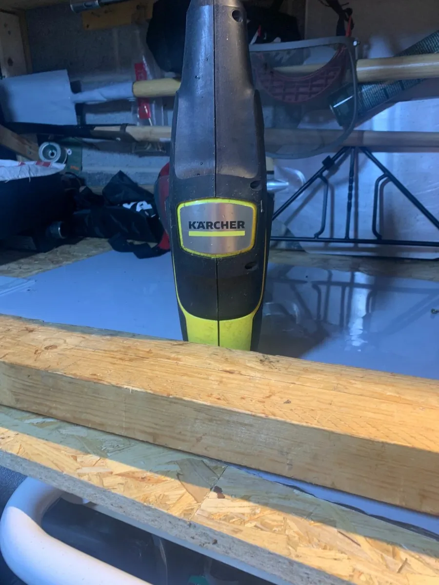 Kärcher KHB5 battery-operated handheld cleaner - Image 4