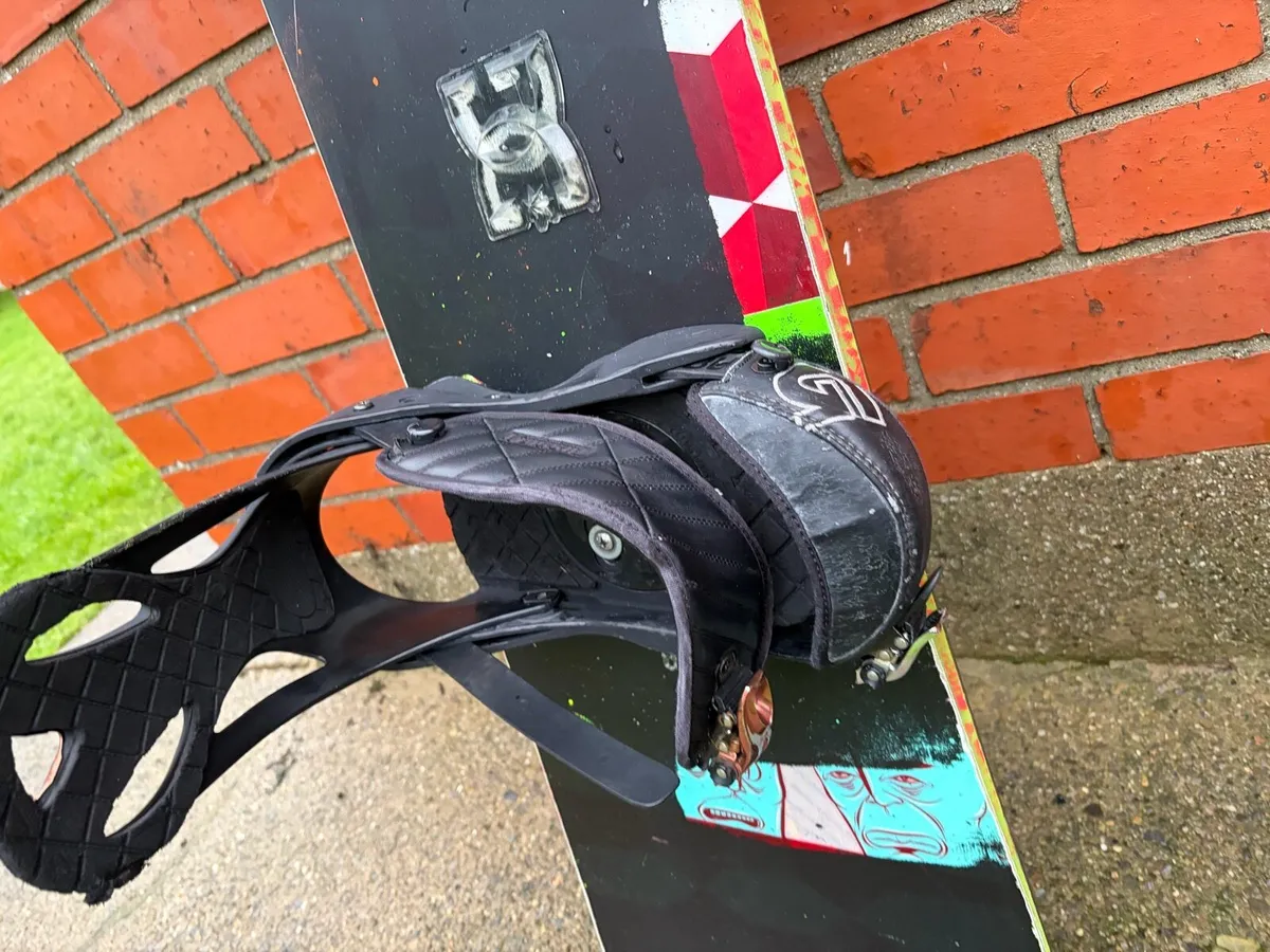 Ride Snowboard 156 (wide) with Bindings - Image 4