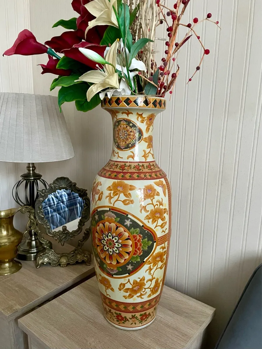 Large Statement Ceramic Floor Vase - Image 3