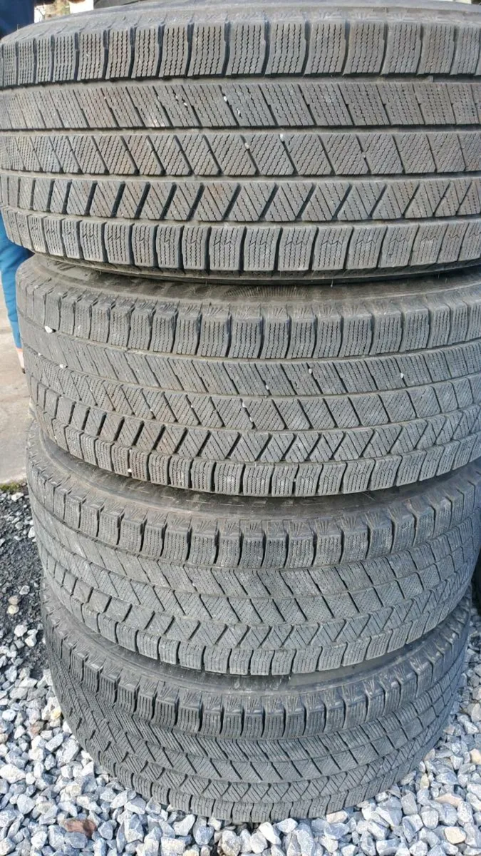 Alloy wheels and tyres - Image 2