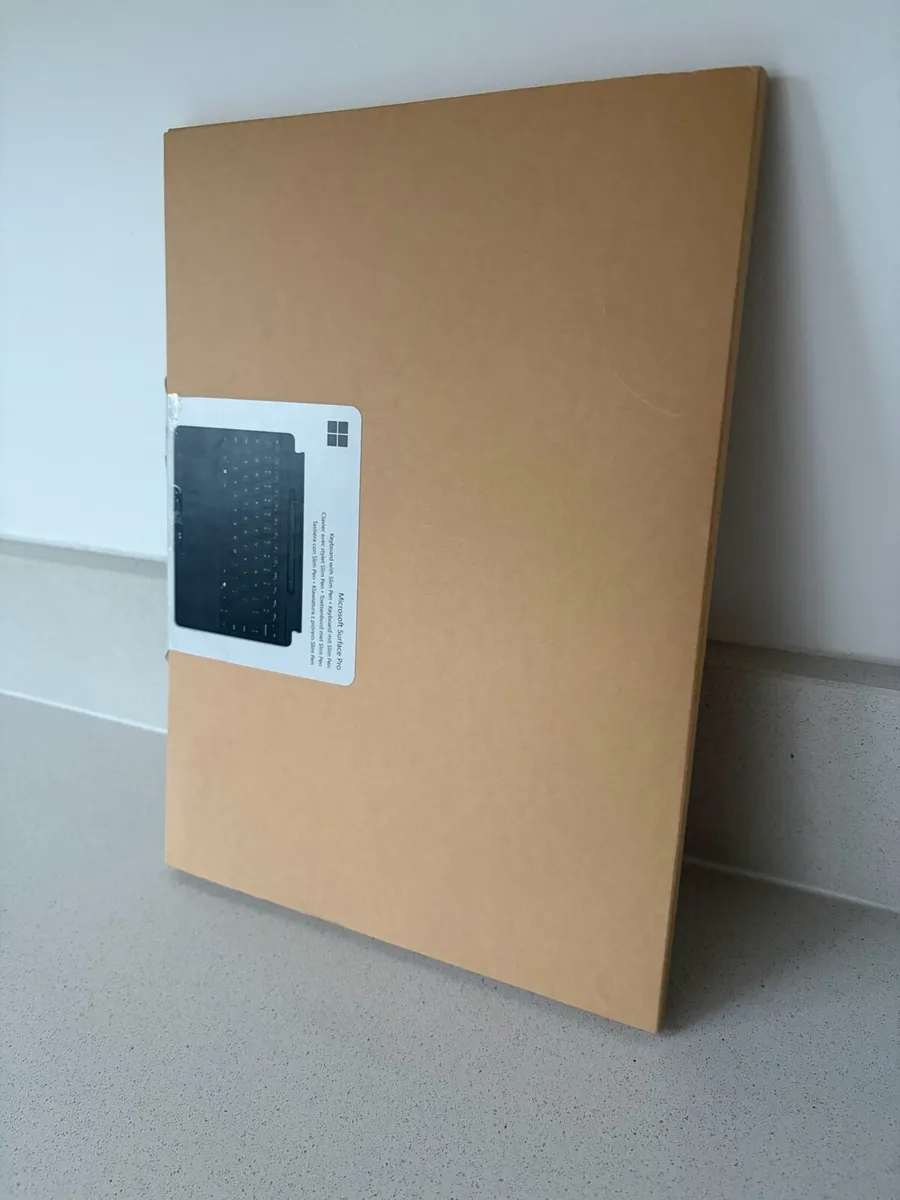 Microsoft Surface Pro13” Keyboard.Slim Pen - Black - Image 4