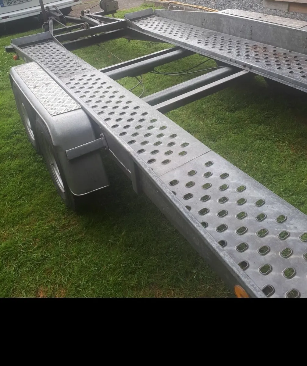 Transporter trailer - Image 1