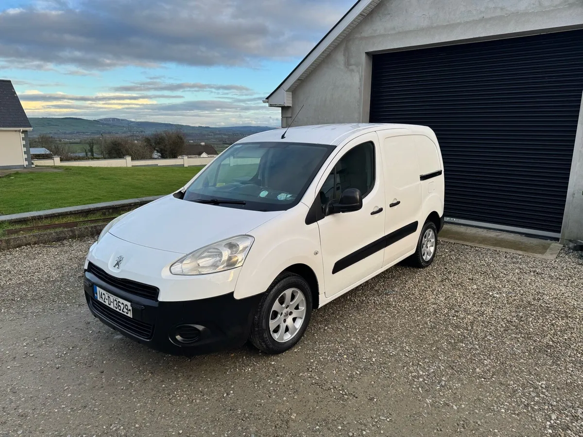 2014 Peugeot Partner MPV - Image 1