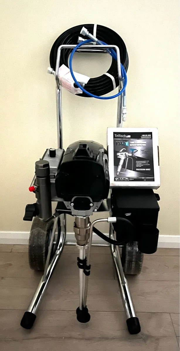 Airless paint sprayer, 240, new - Image 1