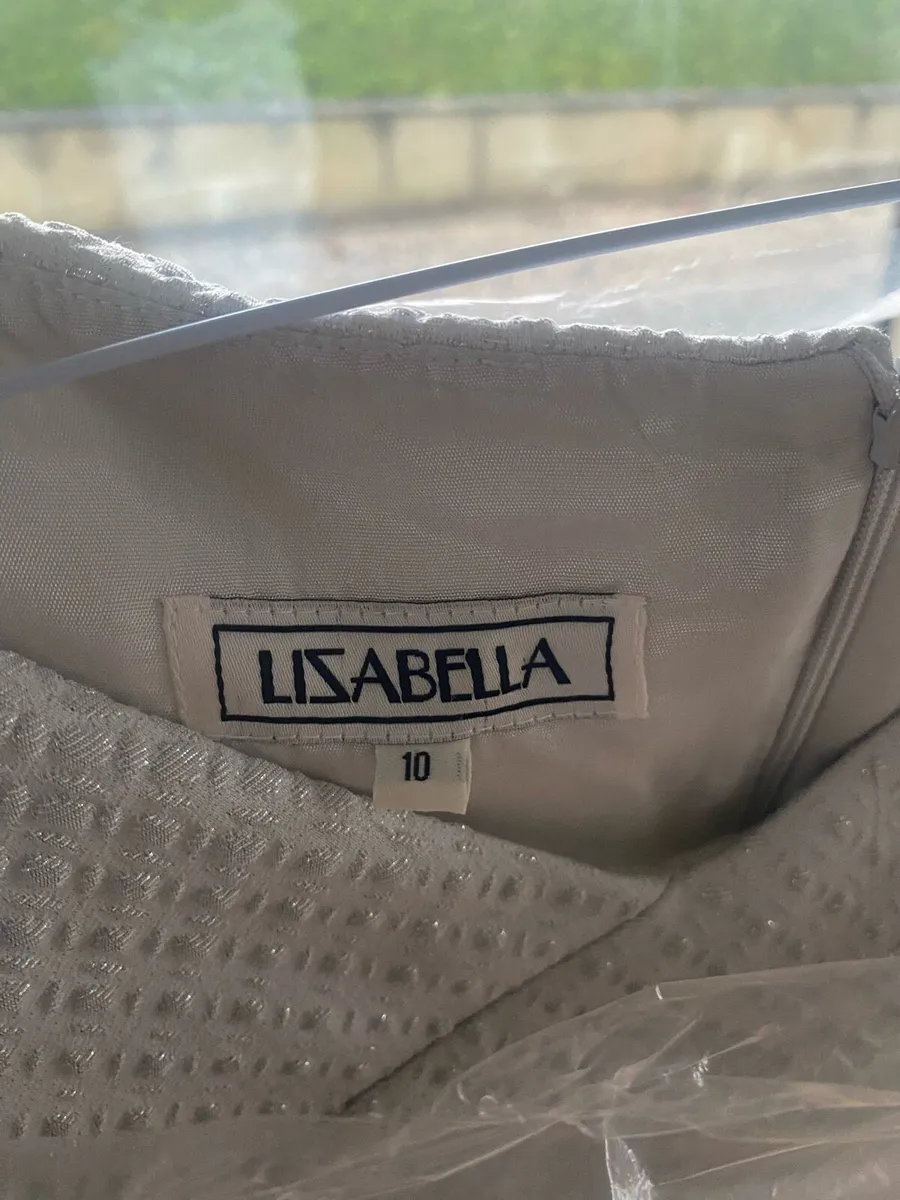 Mother of the Bride/Groom Outfit - Image 3