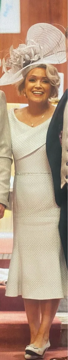 Mother of the Bride/Groom Outfit - Image 1