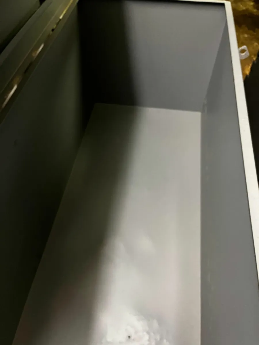 Large toolbox - Image 3