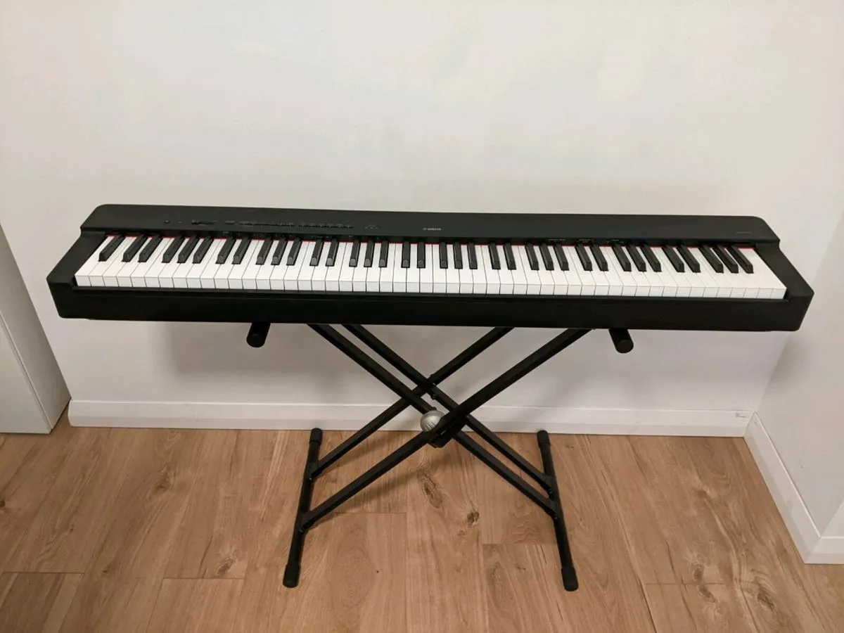 Yamaha P-225 88-Key Digital Piano - Image 1