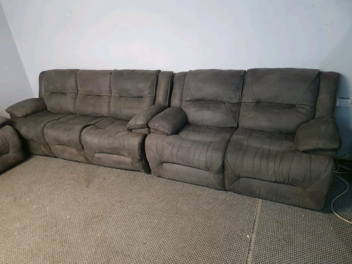 Sofas - Image 3