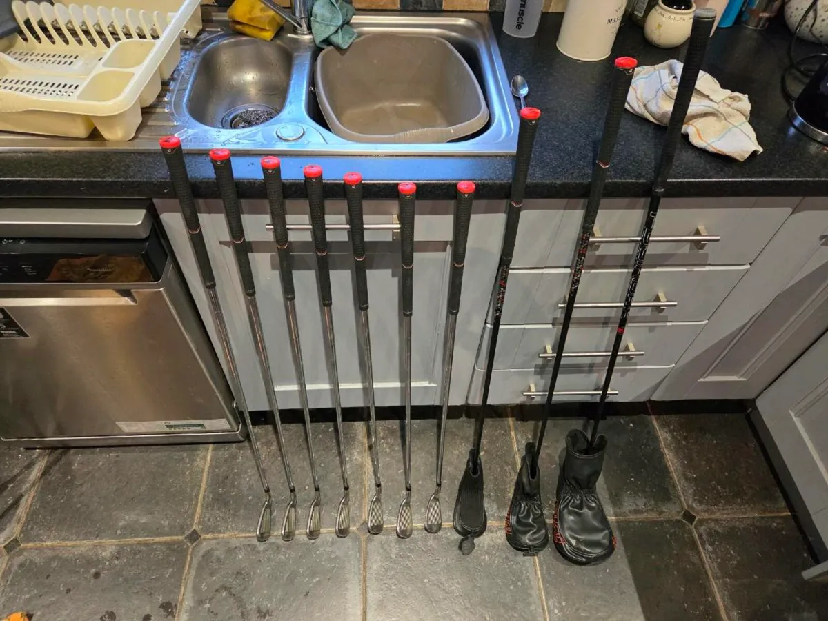 Golf clubs - Image 1