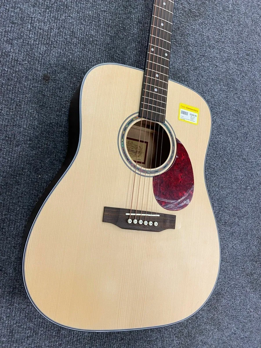 *NEW* Freshman Acoustic Guitar - Image 2