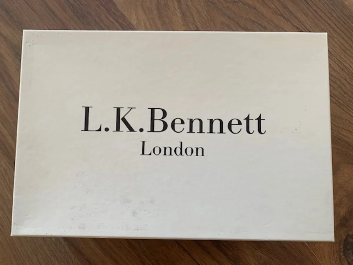LK Bennett London - Court Shoes - Image 3