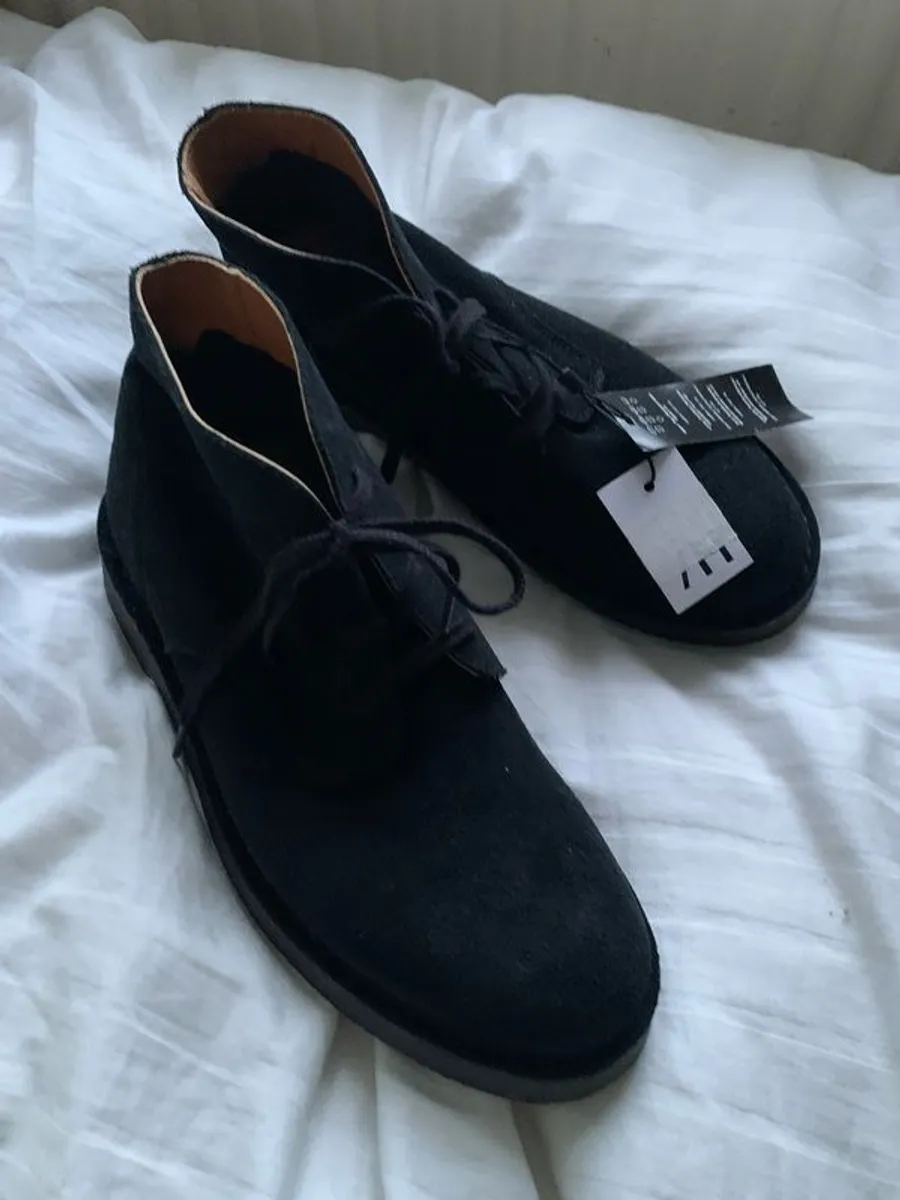 Mens Desert Boots - Image 1