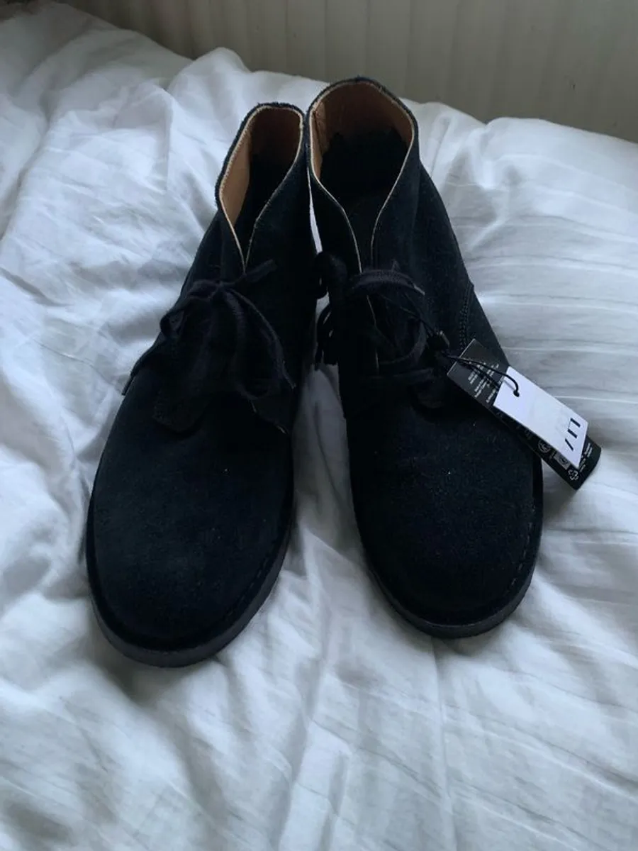 Mens Desert Boots - Image 2