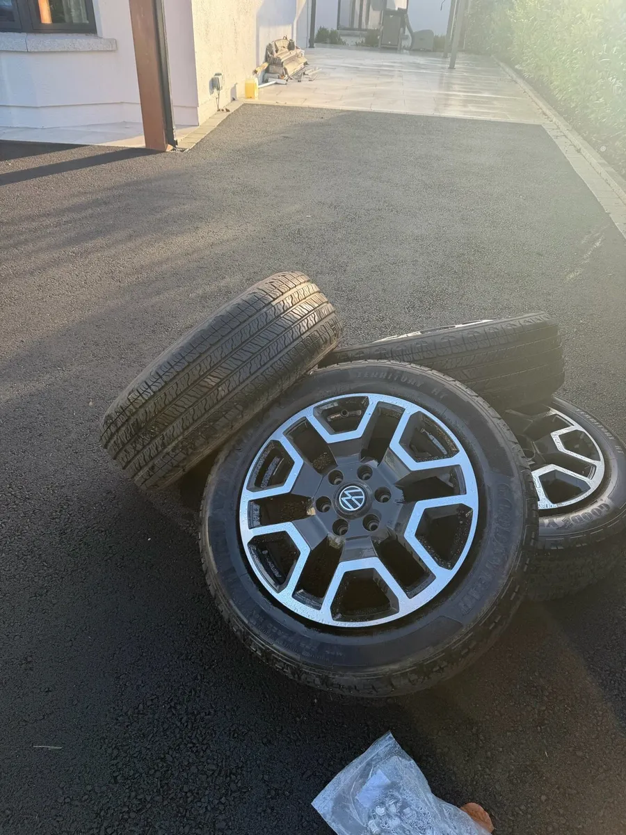 New amarok alloys wheels & tyres - Image 2