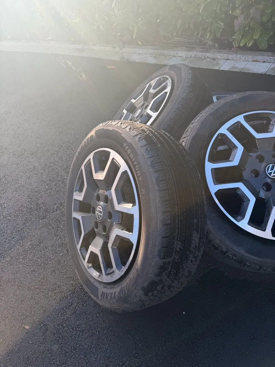 New amarok alloys wheels & tyres - Image 3