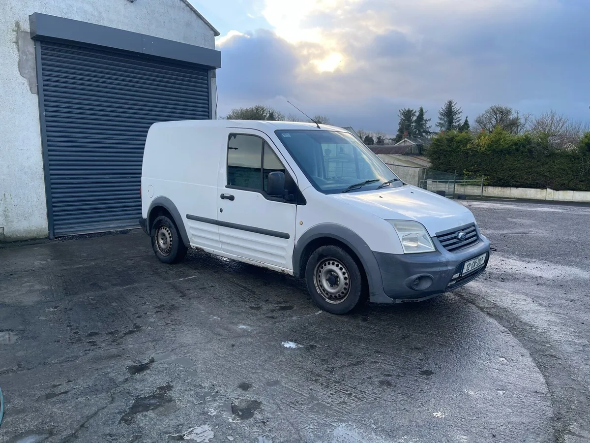 12 ford transit connect 1.8 TDCI DOE 11/26tax03/26 - Image 2