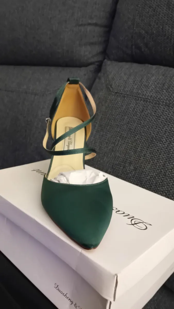 Forest Green heels - Image 1