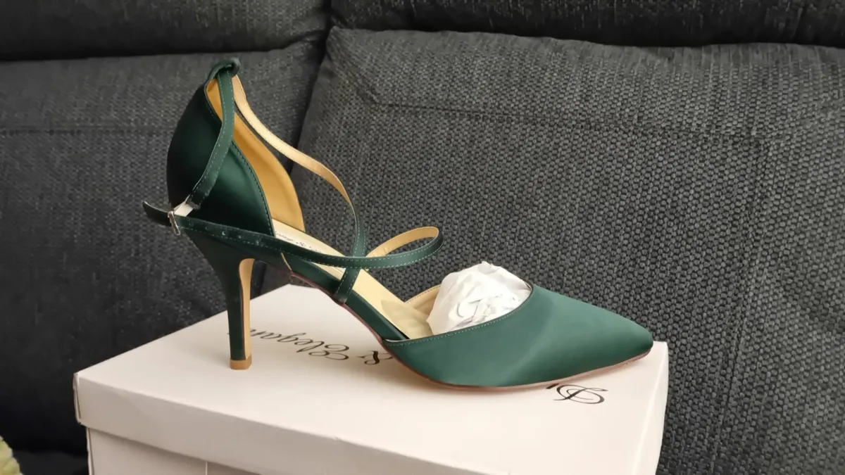 Forest Green heels - Image 2