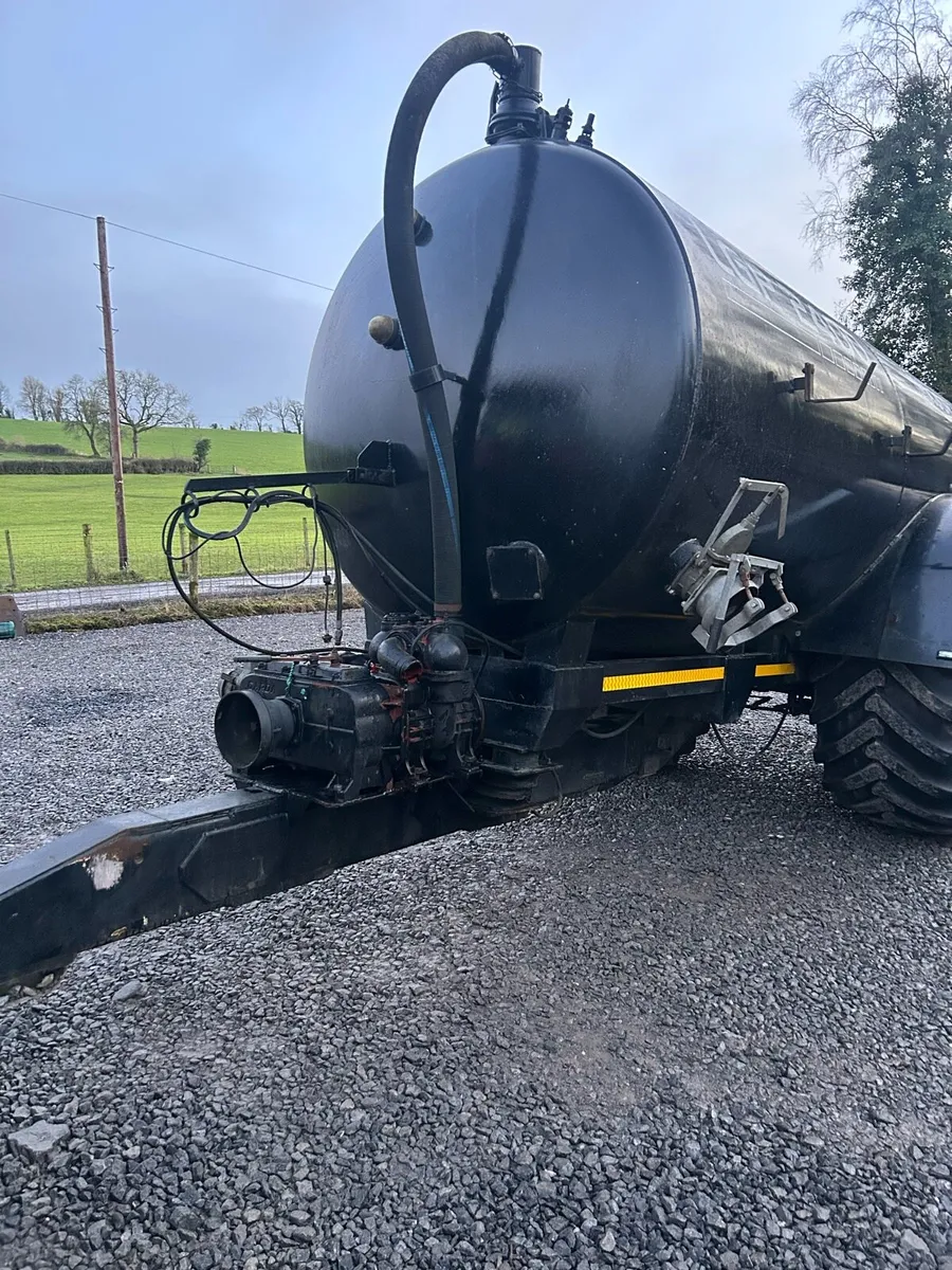 Major 2400 - Image 4