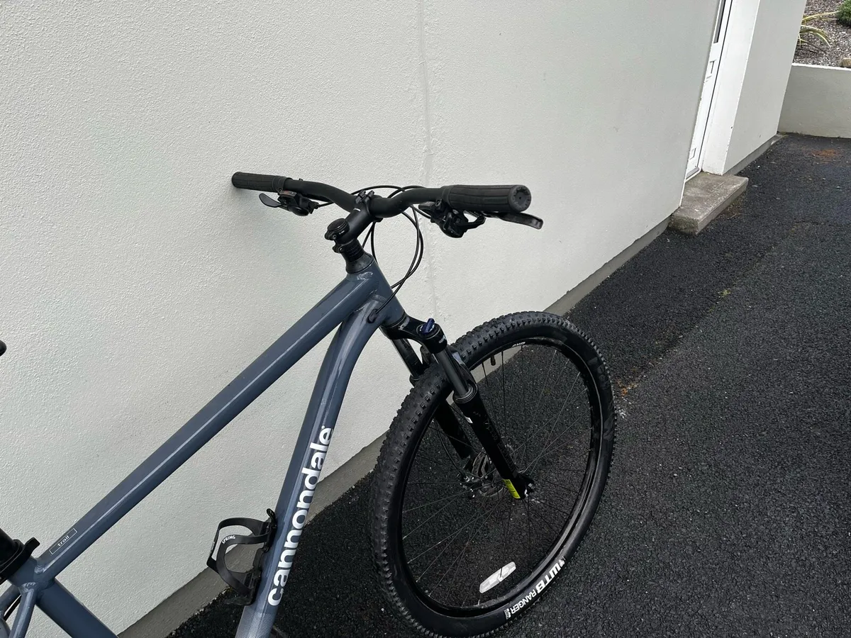 Cannondale Trail 6 Mountain Bike - Image 3