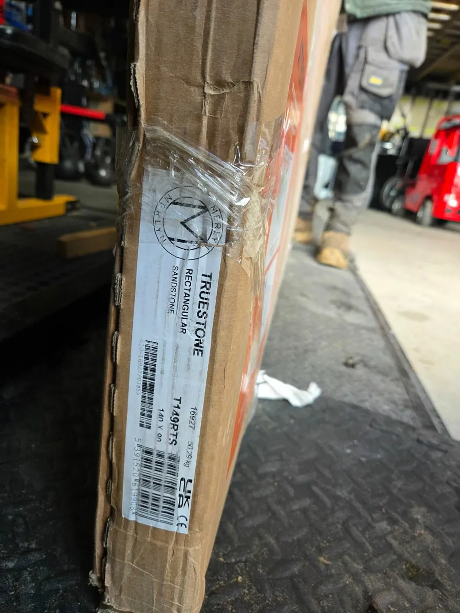 Merlyn Truestone Shower Tray -Sandstone 1400x900mm - Image 2