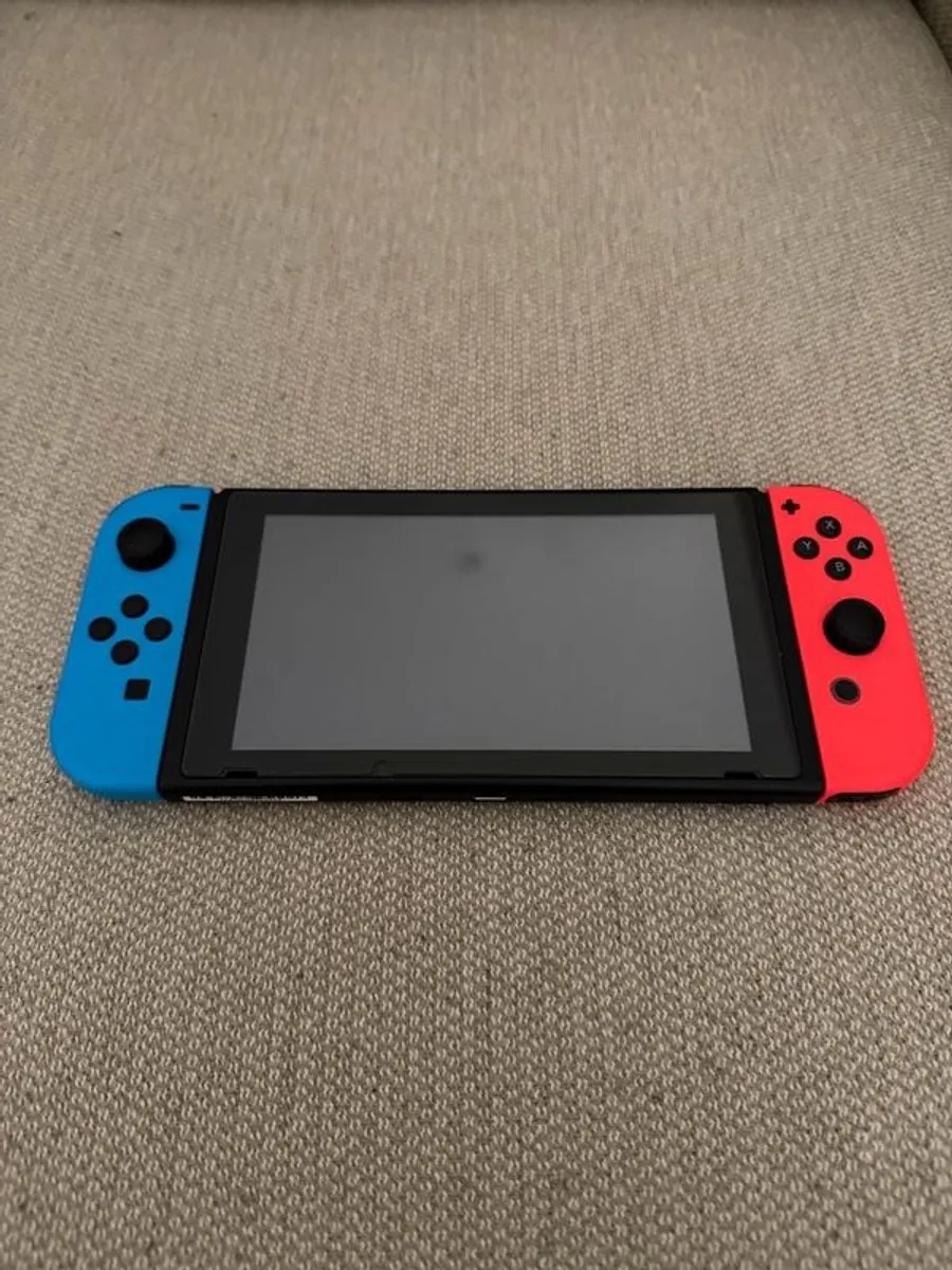 Nintendo Switch (Original Model) HAC-001 (-01) - Image 2