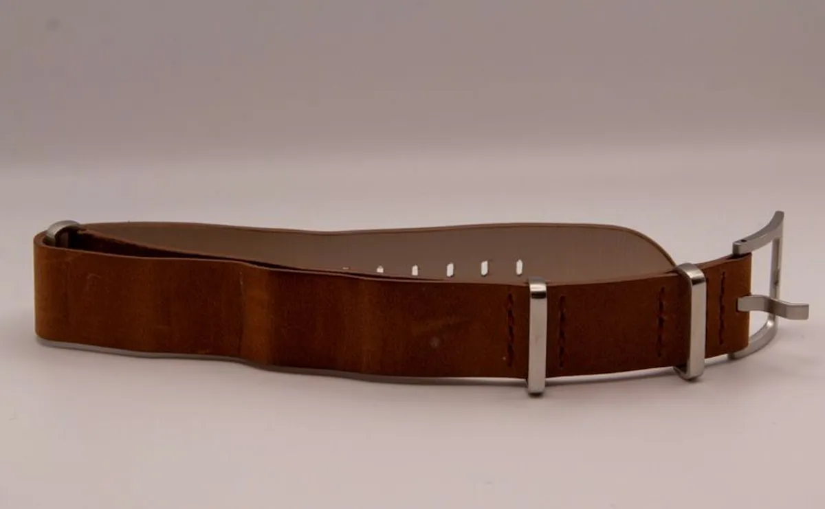 Hamilton Khaki Pilot Pioneer Mechanical H76419931 Full Set (2023) - Image 2