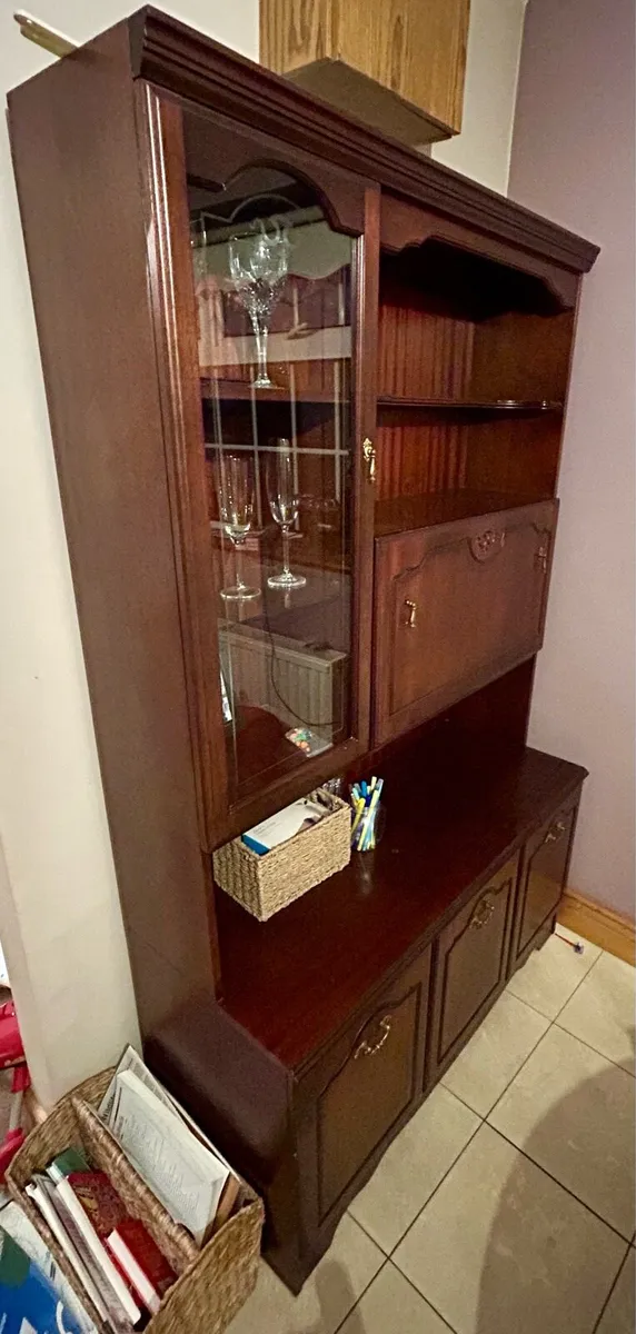 Display cabinets - Image 3