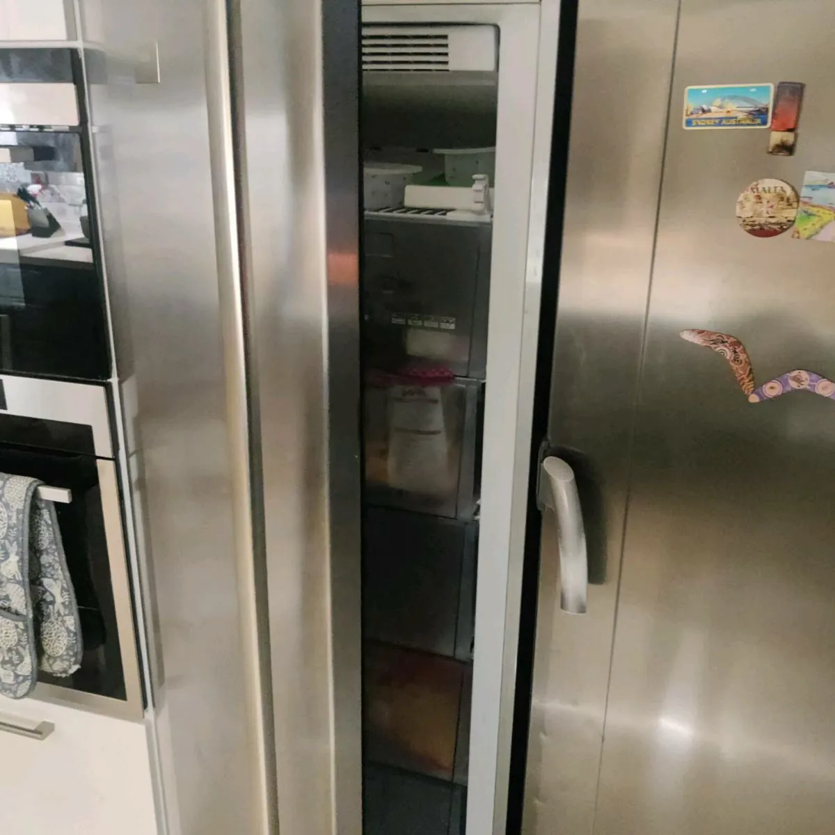 Freezer and fridge - Image 2