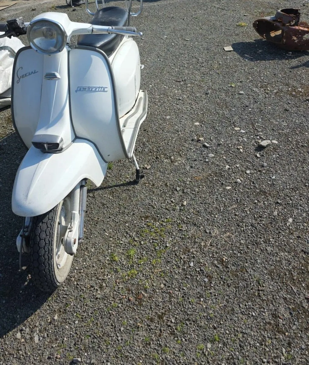 LAMBRETTA series 3 Lis150 Special 1963 - Image 2