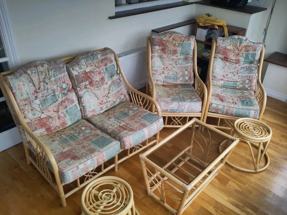 Suite of conservatory/sunroom furniture - Image 2